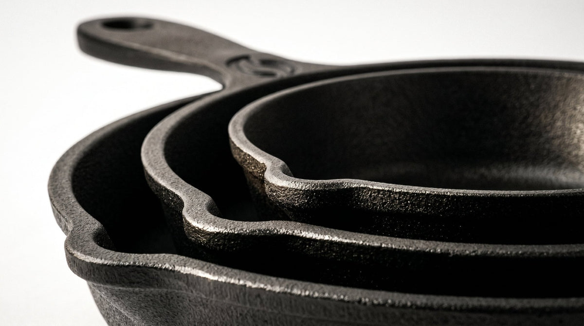 🧑🍳 CASTA SKILLETMASTER Bundle : 4 Skillets & 3 Leather Handle covers - Casta